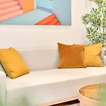 Heimby - Roomy W Free Parking And Seaview Appartement *